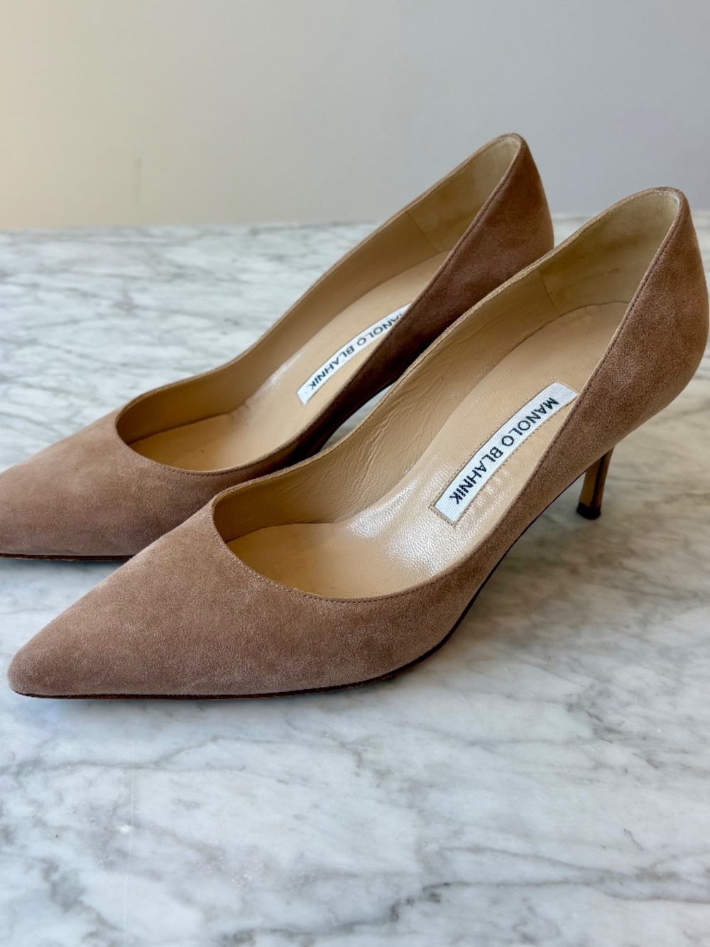 Manolo Blahnik BB 70 heels in beige, 37.5
